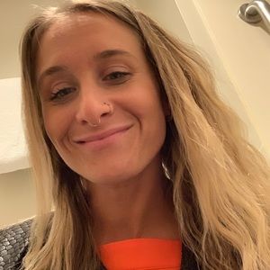 Meet your Posher, Carly